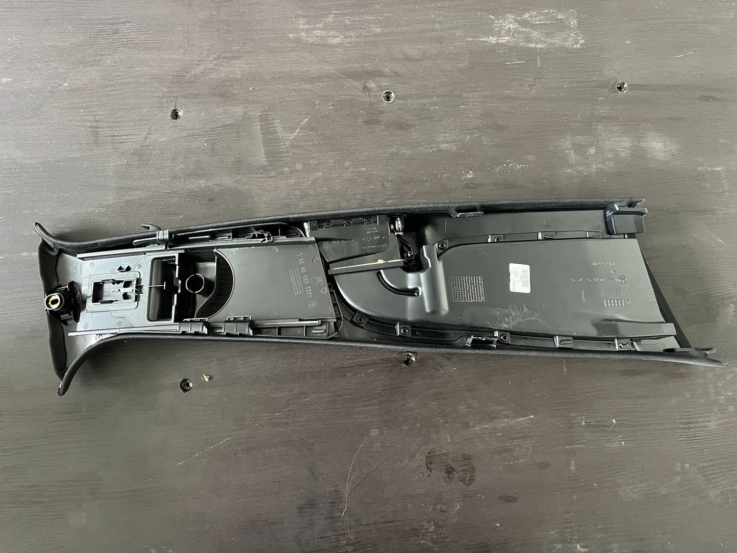 Mercedes Benz S-Klasse W222 B-Säule LINKS Verkleidung schwarz A2226900525