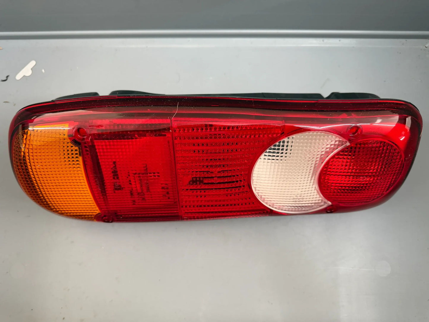 Original PROPLAST Fahrzeugbeleuchtung GmbH Rückleuchte 40243202 NEU
