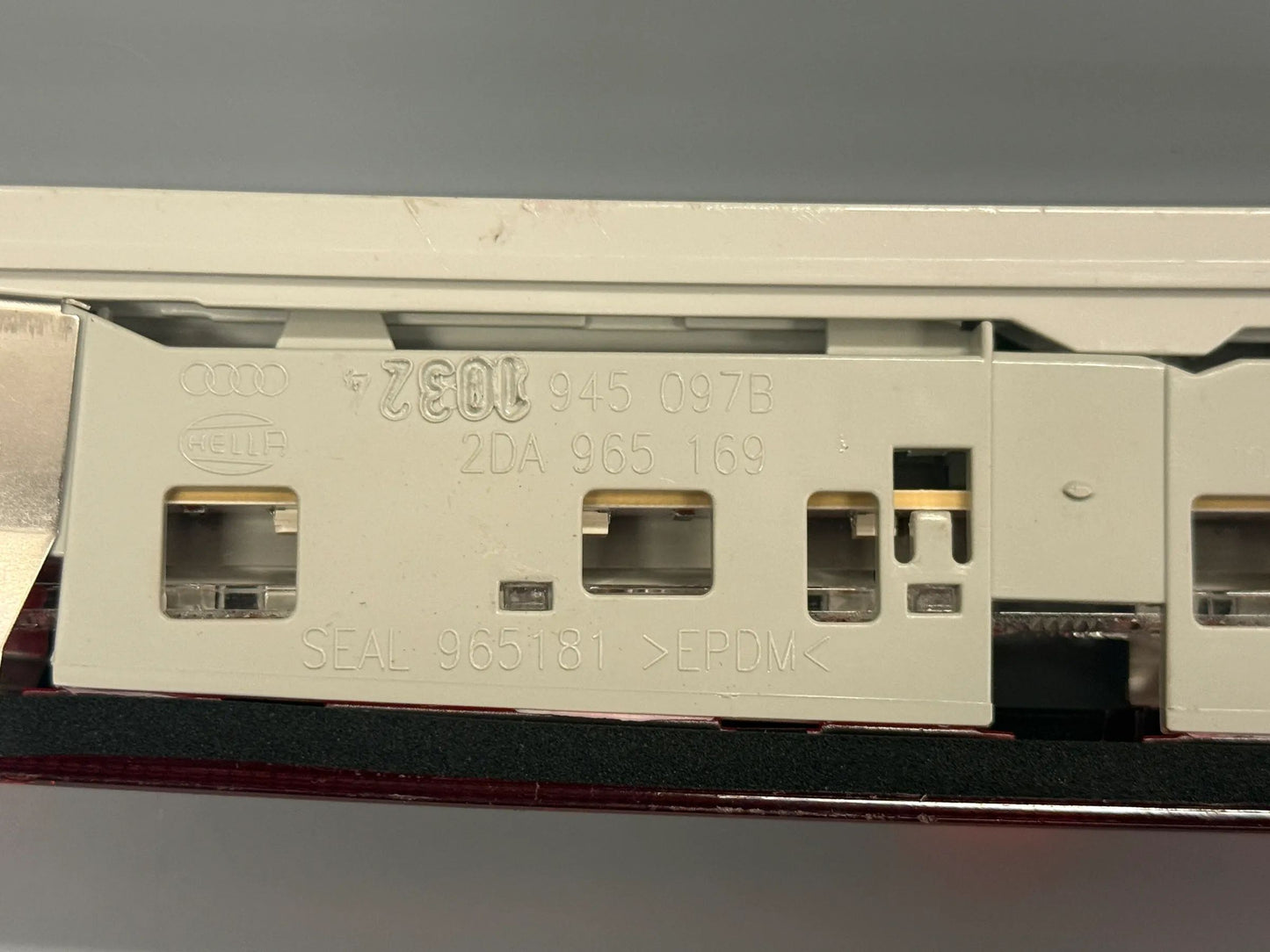 Original Audi 3. Bremsleuchte LED-Bremsleuchte 2DA965169 NEU