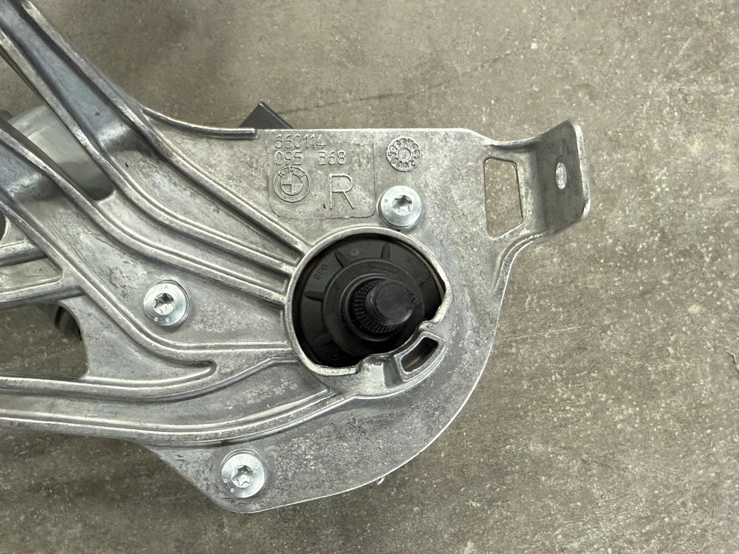 Original BMW i12 i15 i8 Wischermotor rechts 7310792 5A3DE68 NEU