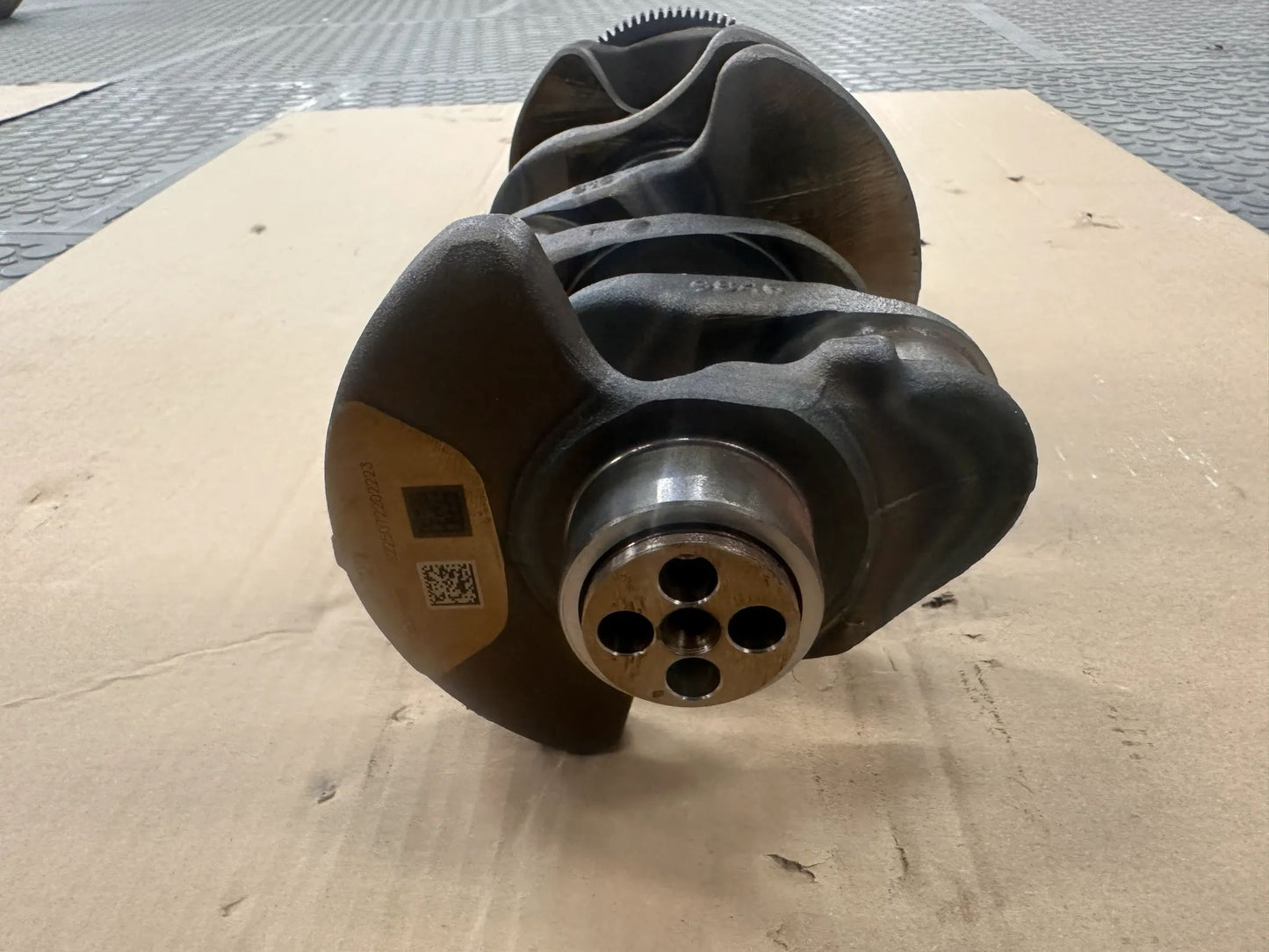 Original BMW Kurbelwelle 8471863 1020798 NEU