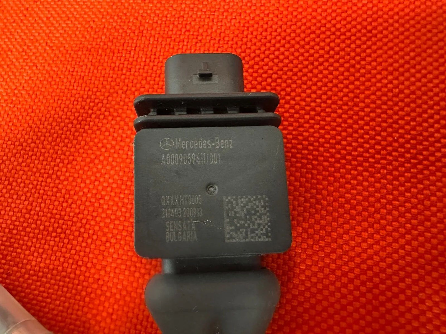 ORIGINAL Mercedes Benz TEMPERATURSENSOR A0009059411 NEU