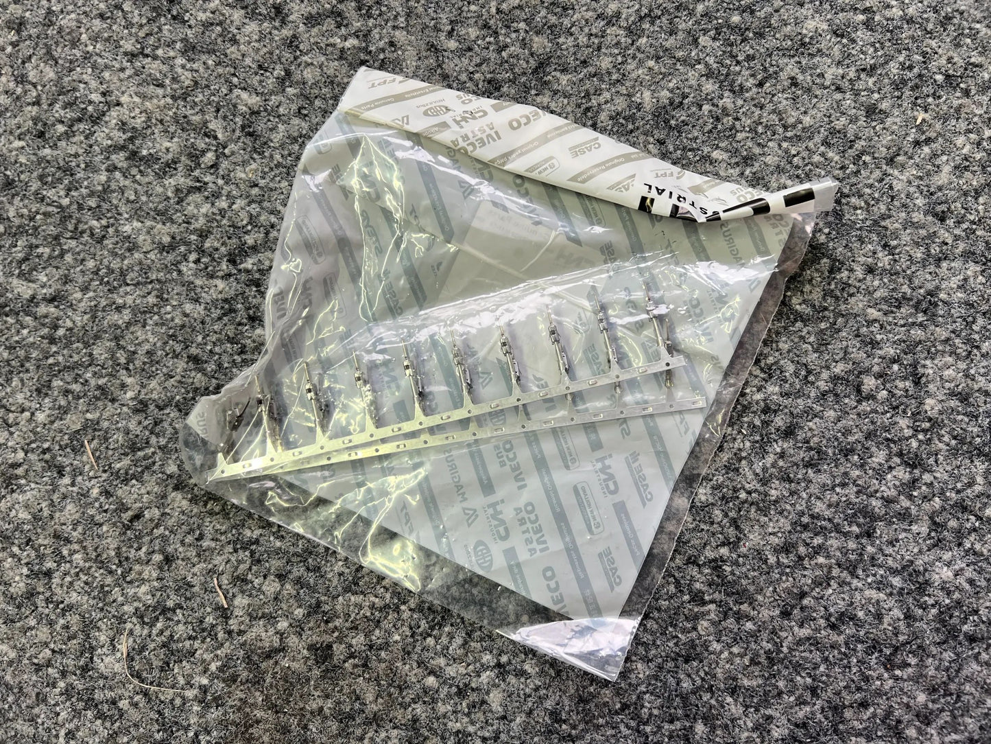 Original Iveco CNH Kabeschuh 41118766 NEU