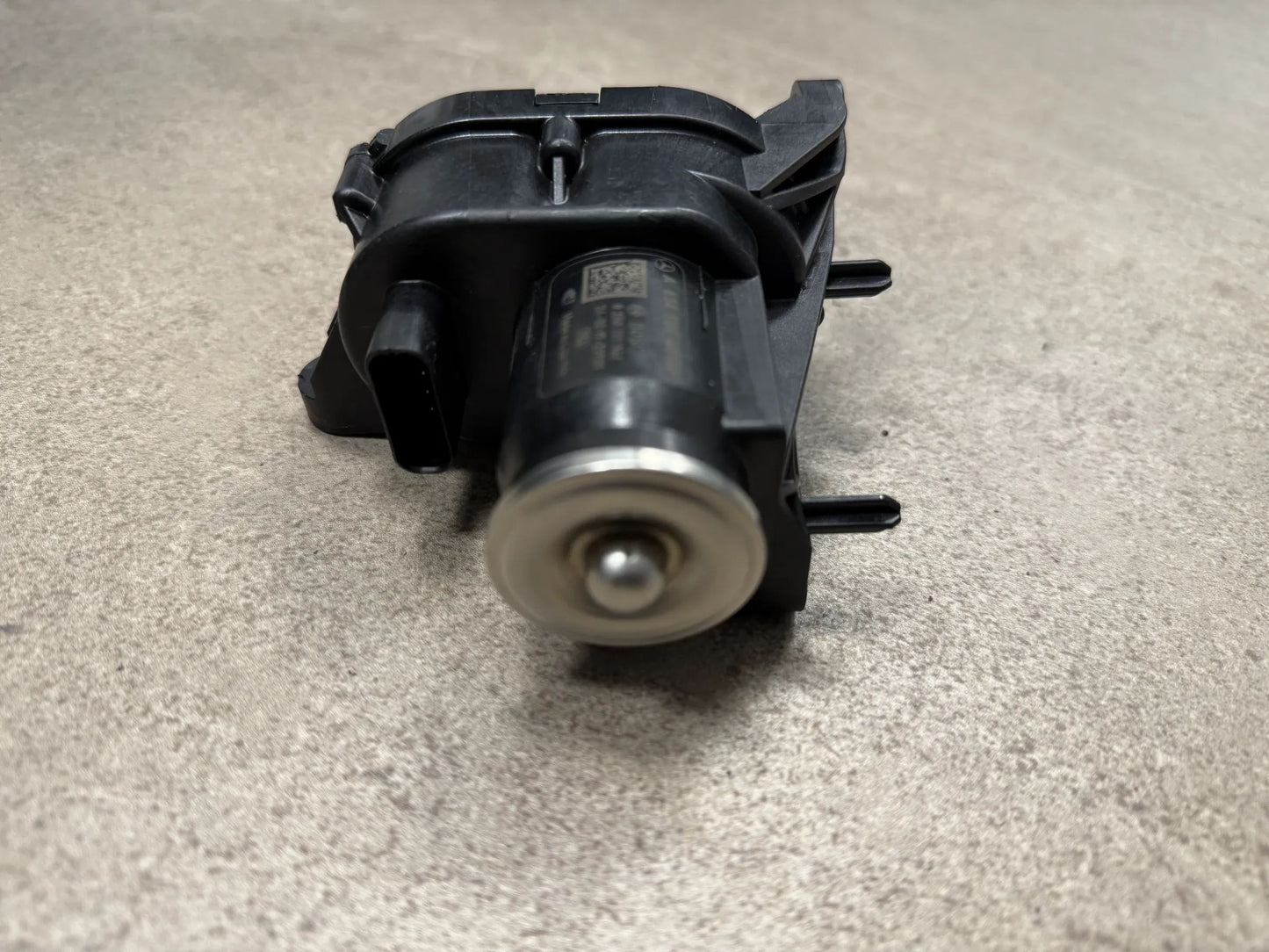 Mercedes Benz OM 654/656 Stellmotor der Ansaugbrücke A6549062500 NEU