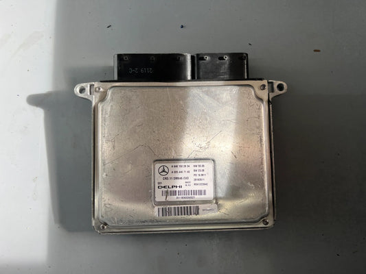 Original Mercedes-Benz W204 Steuergerät Motorsteuergerät A6461502834 NEU