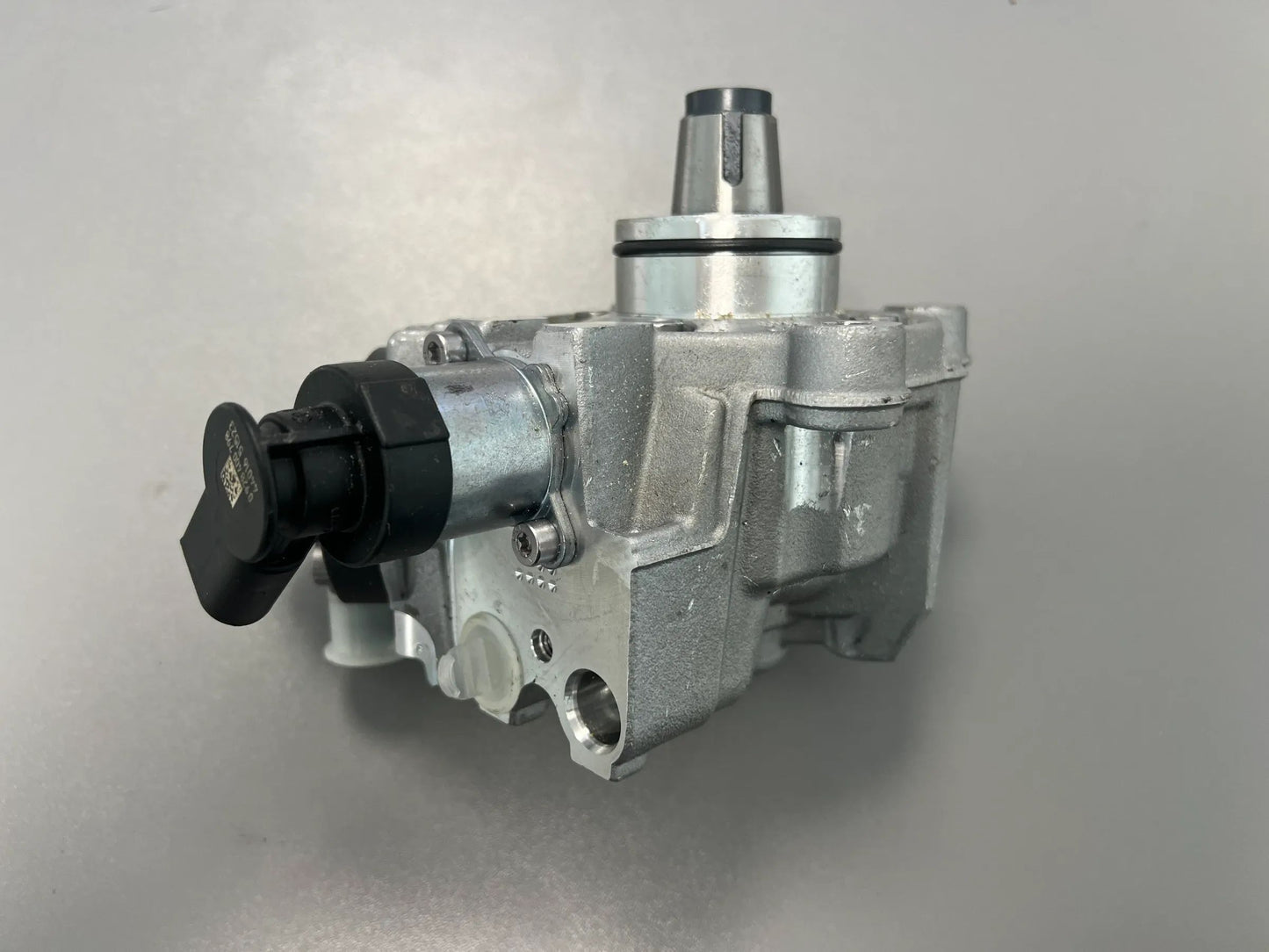 ORIGINAL Mercedes Benz OM654 Hochdruckpumpe Kraftstoffpumpe A6540709402 NEU