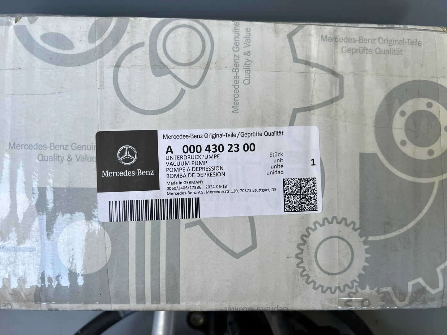 Mercedes-Benz Unterdruckpumpe Vakuumpumpe A0004302300 NEU