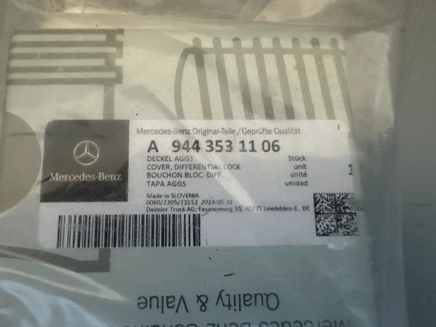 Original Mercedes-Benz Deckel AGGS A9443531106 NEU