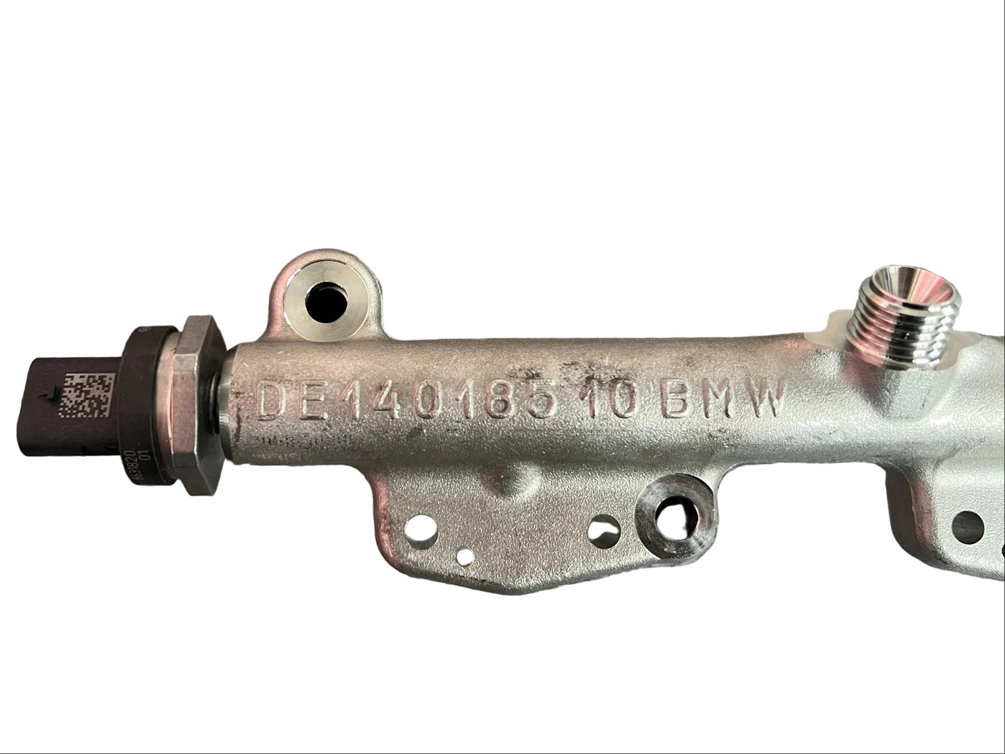 Original BMW Injektor Kraftstoff-Hochdruckverteilerleiste (Fuel Rail) 8665631 NE