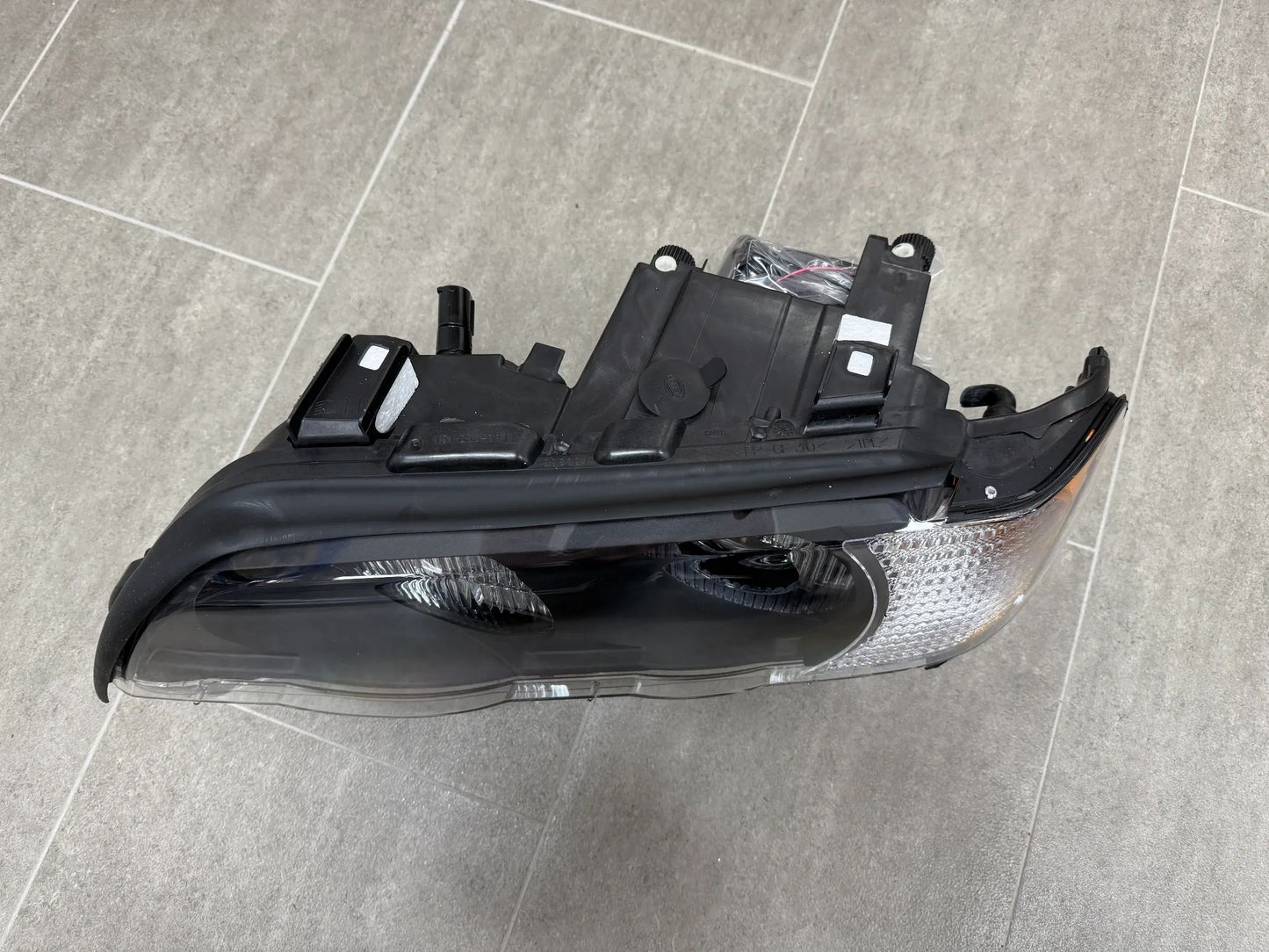 Original BMW X5 E53 Scheinwerfer Xenon Links Blinker weiss 63126930237 NEU