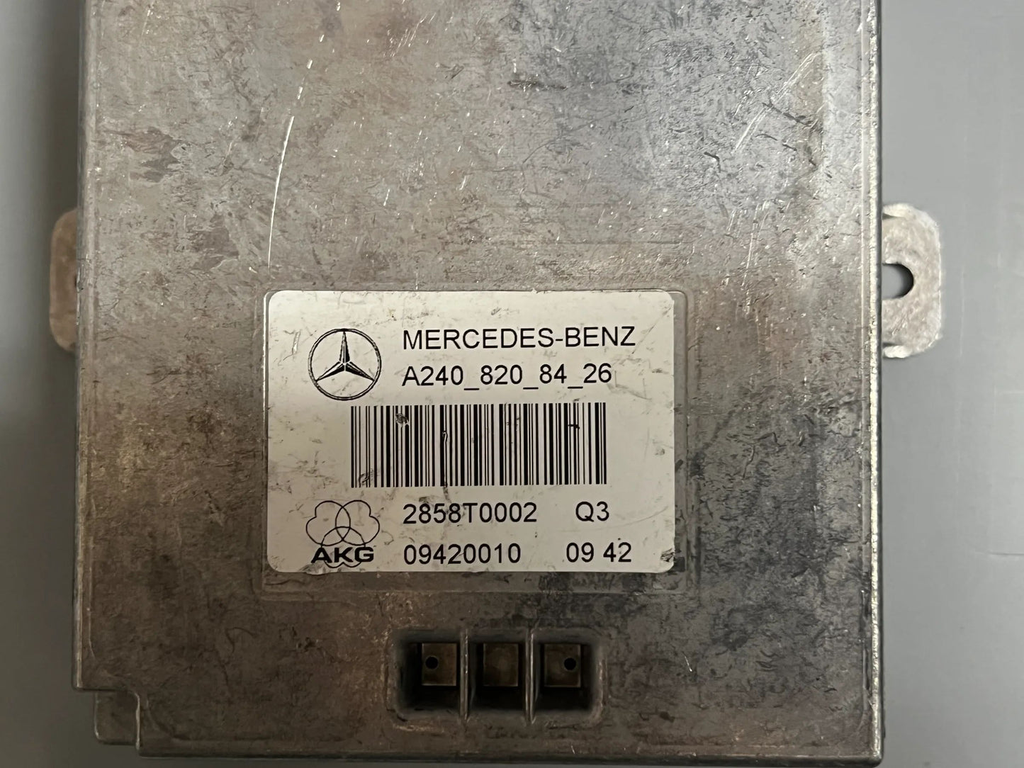 Original Mercedes-Benz Steuergerät GEGENSPRECHANLAGE HINTEN A2408208426 NEU