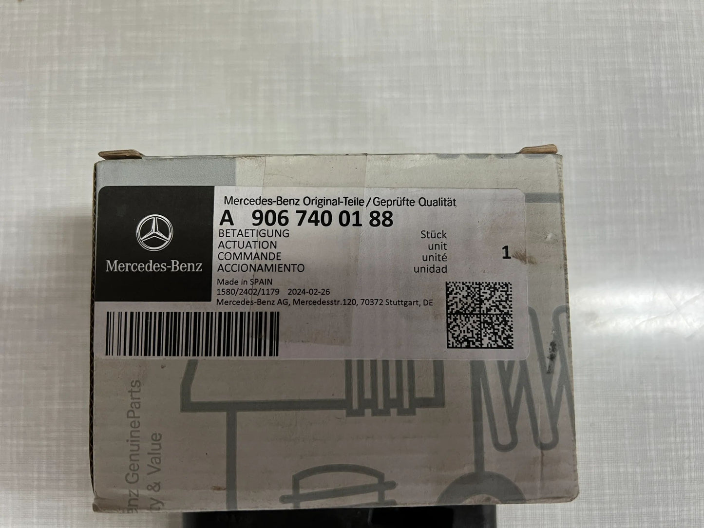 Original Mercedes-Benz Betätigung Hecktür links A9067400188 NEU