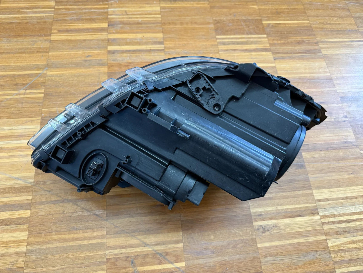 Original Mercedes-Benz W246 Scheinwerfer A2468204161