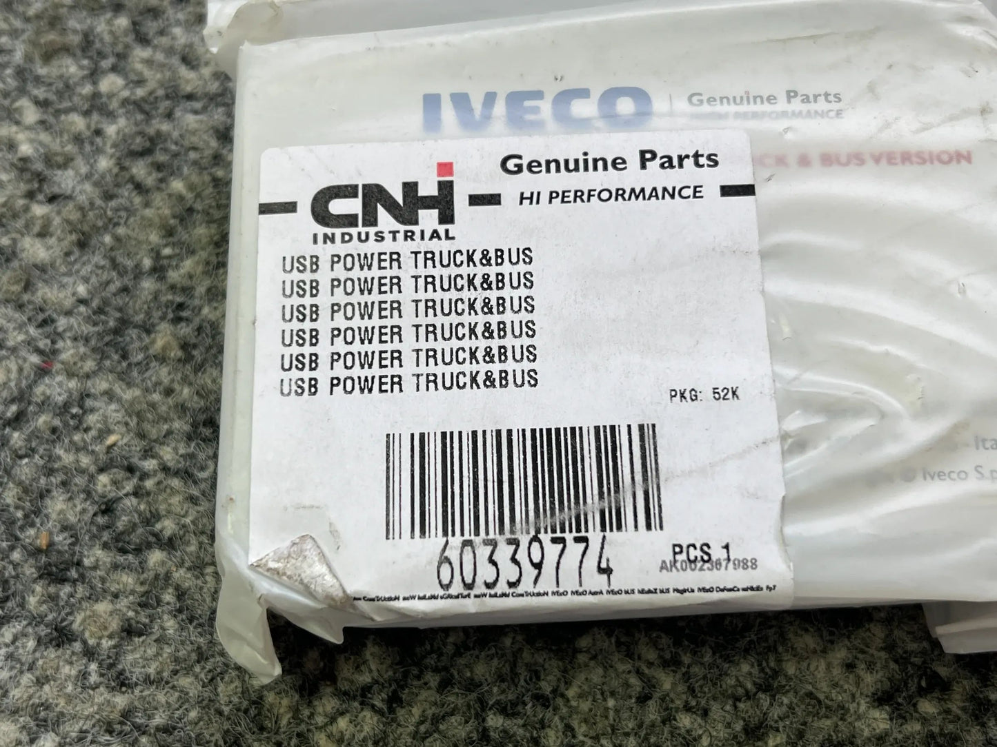 Original Iveco CNH USB Power Truck&Bus 60339774 NEU