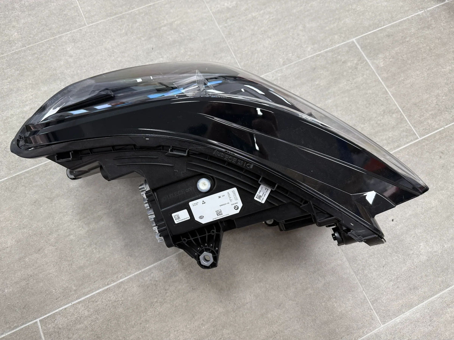 Original BMW X1 U11 LED-Scheinwerfer Links mit Steuergerät 5A9A241 NEU