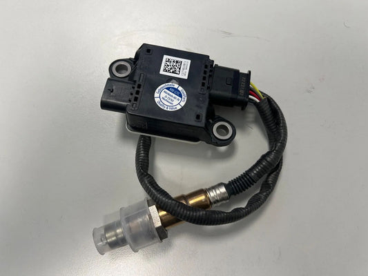ORIGINAL Mercedes Benz Rußpartikelsensor A0009050214 / BOSCH 0281008866 NEU