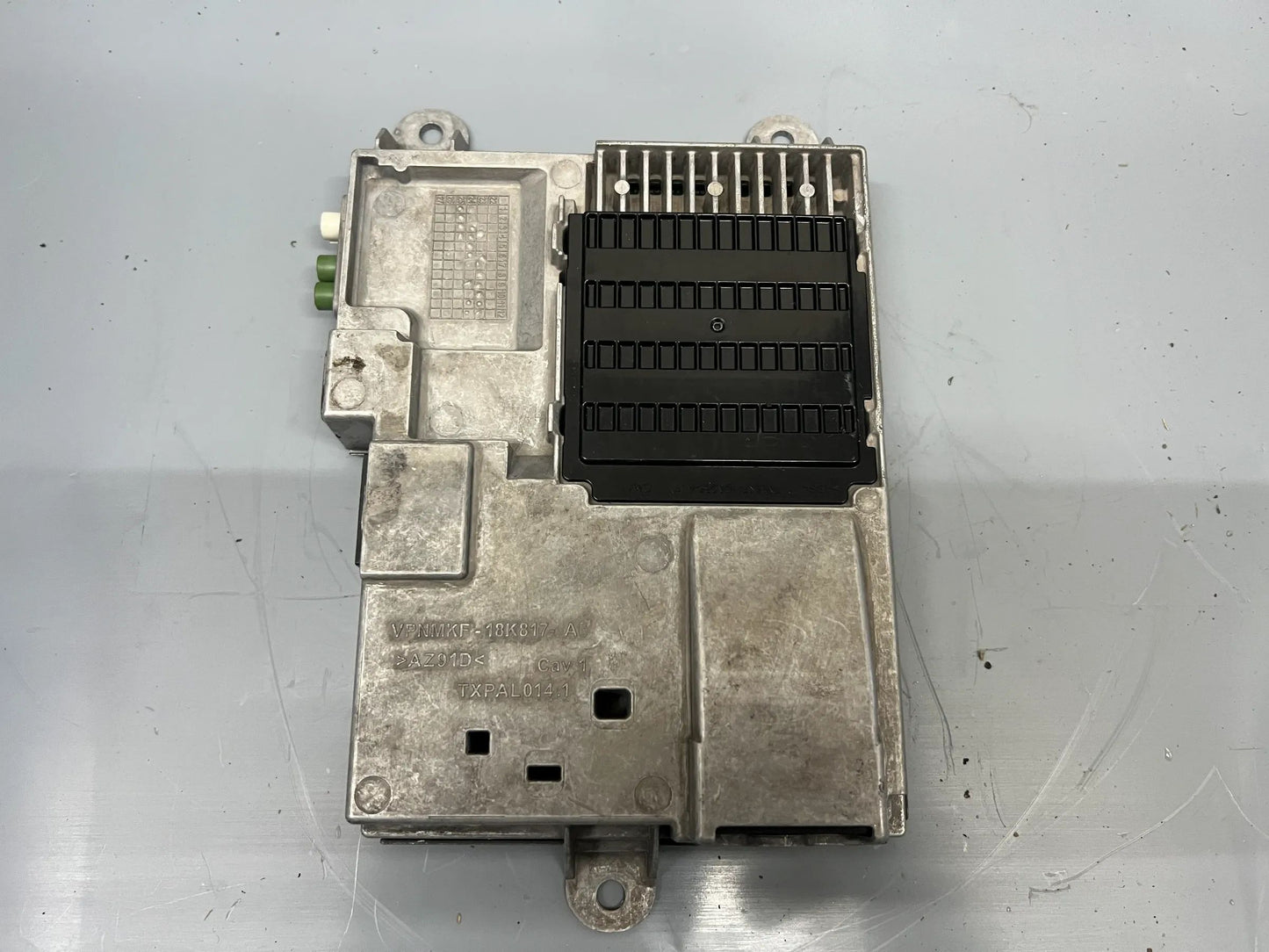 Original Mercedes Benz Steuergerät Kombiinstrument A1779009117 NEU