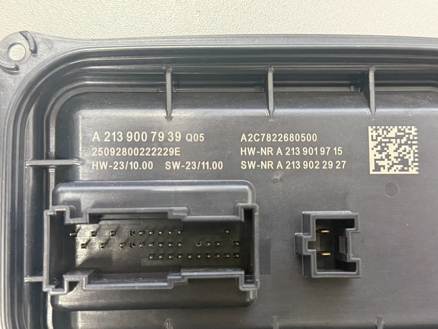 Original Mercedes-Benz Steuergerät Leuchtweitenregelung A2139007939 NEU