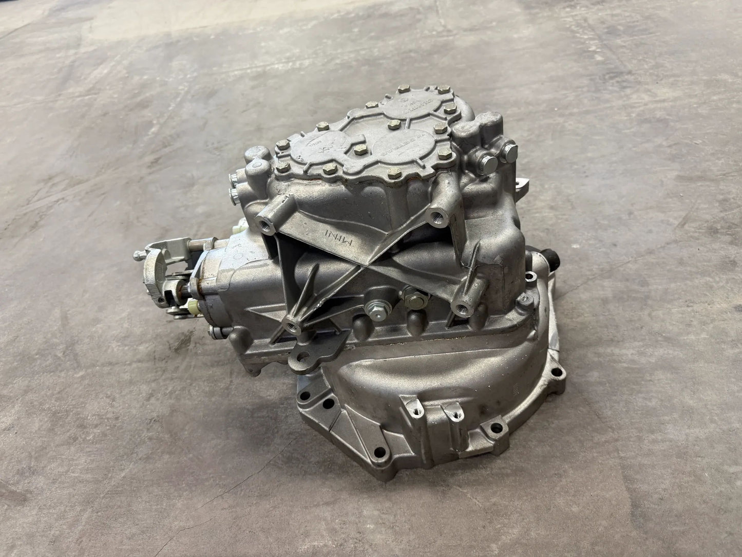 Original Mini Cooper R53 Austausch Verteilergetriebe (ATC700) 7574826 NEU