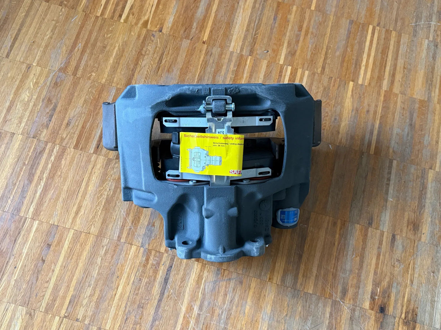 Original SAF Bremssattel links SBK 2243 01 - 03080005951 NEU