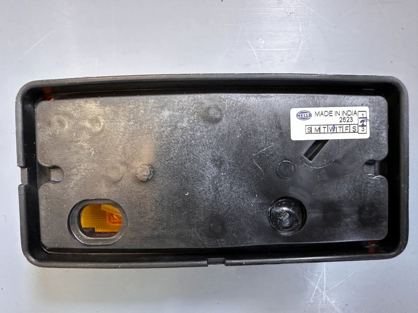 Original Hella Seitenmarkierungsleuchte 2PS 004 361-001 NEU