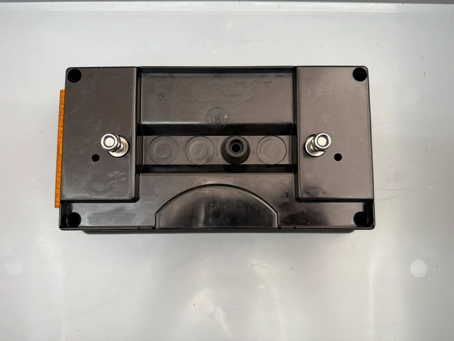 Original Hella Heckleuchte Rechts 2VP 340 400-121 NEU