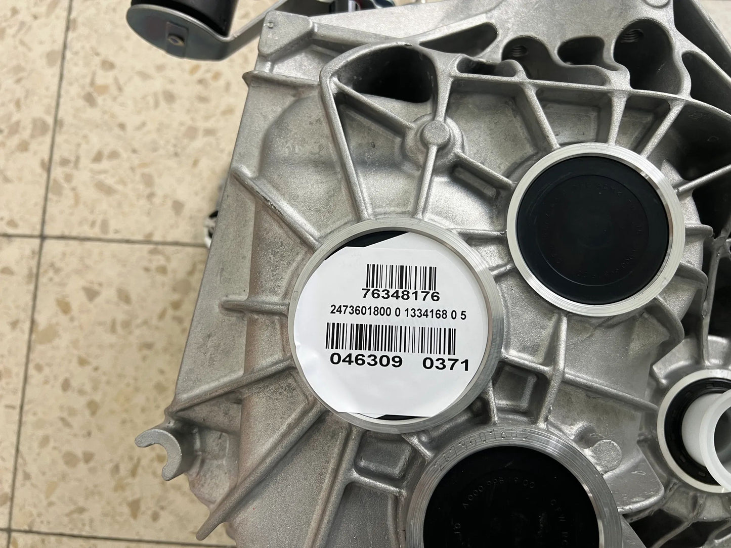 Original Mercedes-Benz W177 Getriebegehäuse A1772610400 A1773600500 NEU