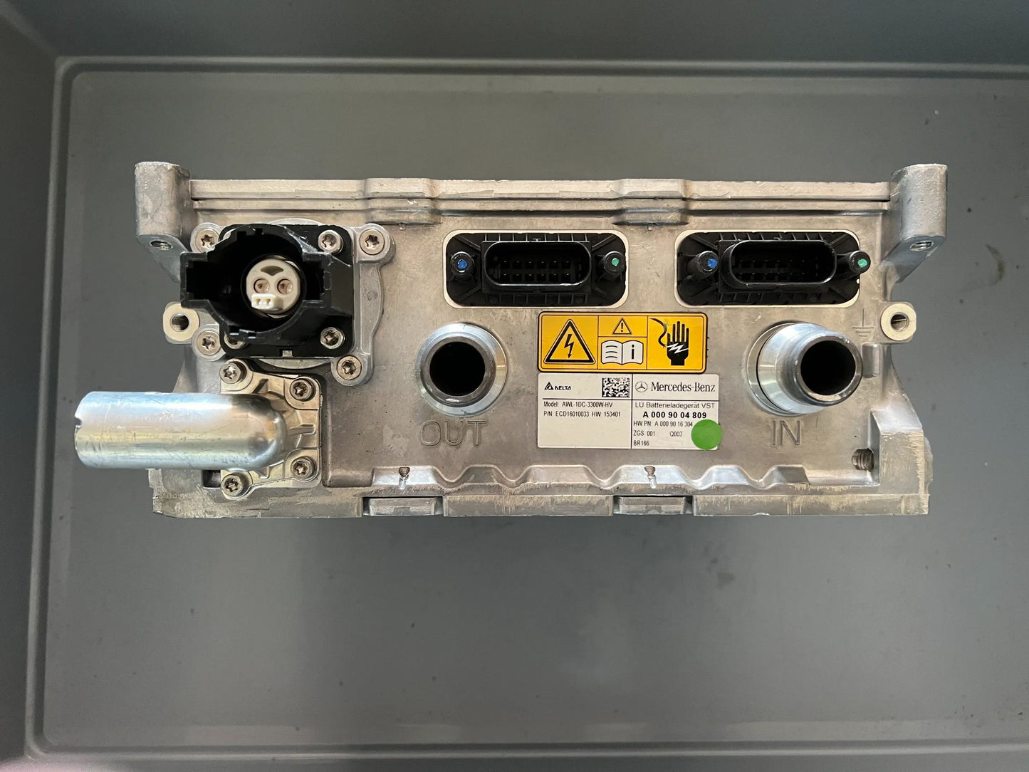 Original Mercedes-Benz ML/GLE W166 Steuergerät Batterieladung A0009004809 NEU