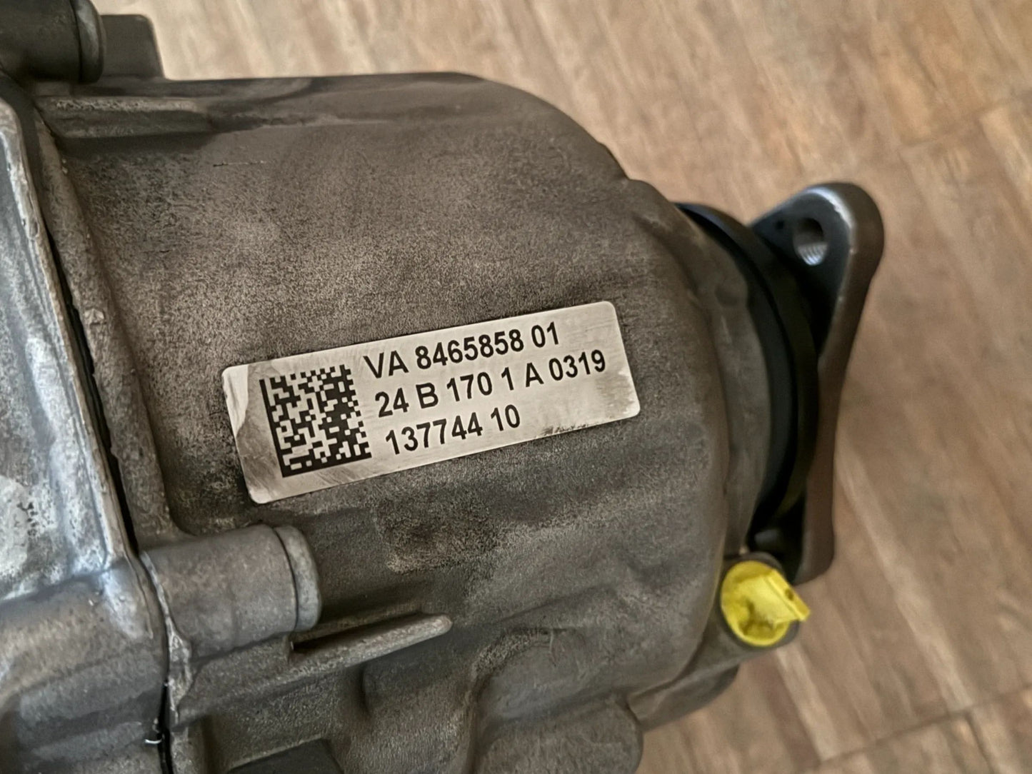 Original BMW Verteilergetriebe 13774410 5A73D94 NEU