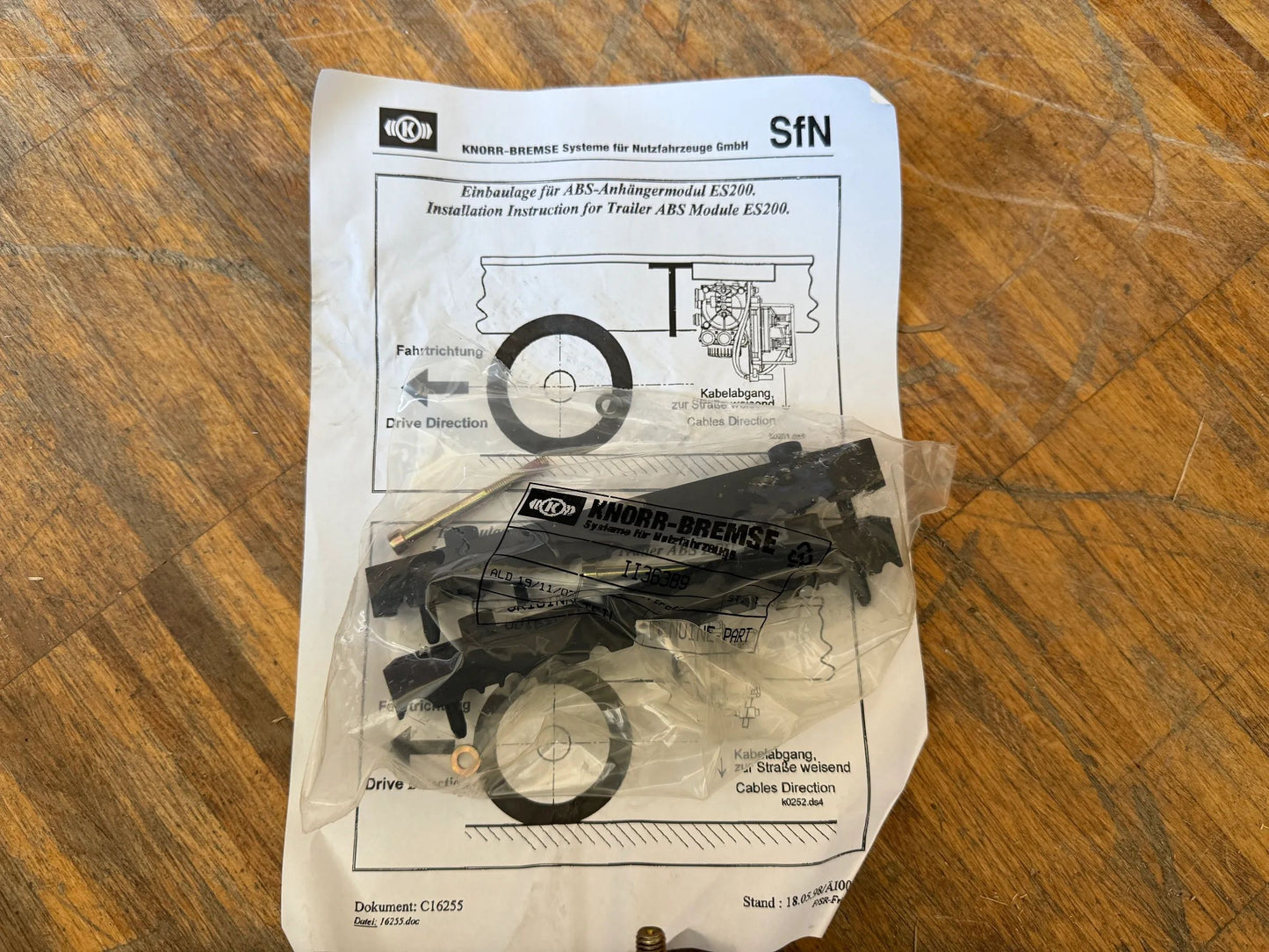 Iveco KNORR-Bremse Steuergerät ABS Anhänger Modul 500037194 07151083203013 NEU