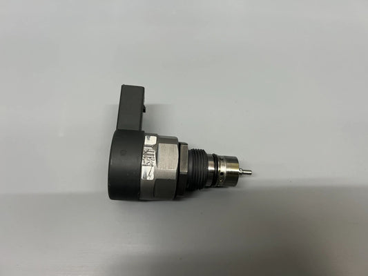 Original Mercedes-Benz Sensor Kraftstoffdruck Druckregelventil A6540780100 NEU