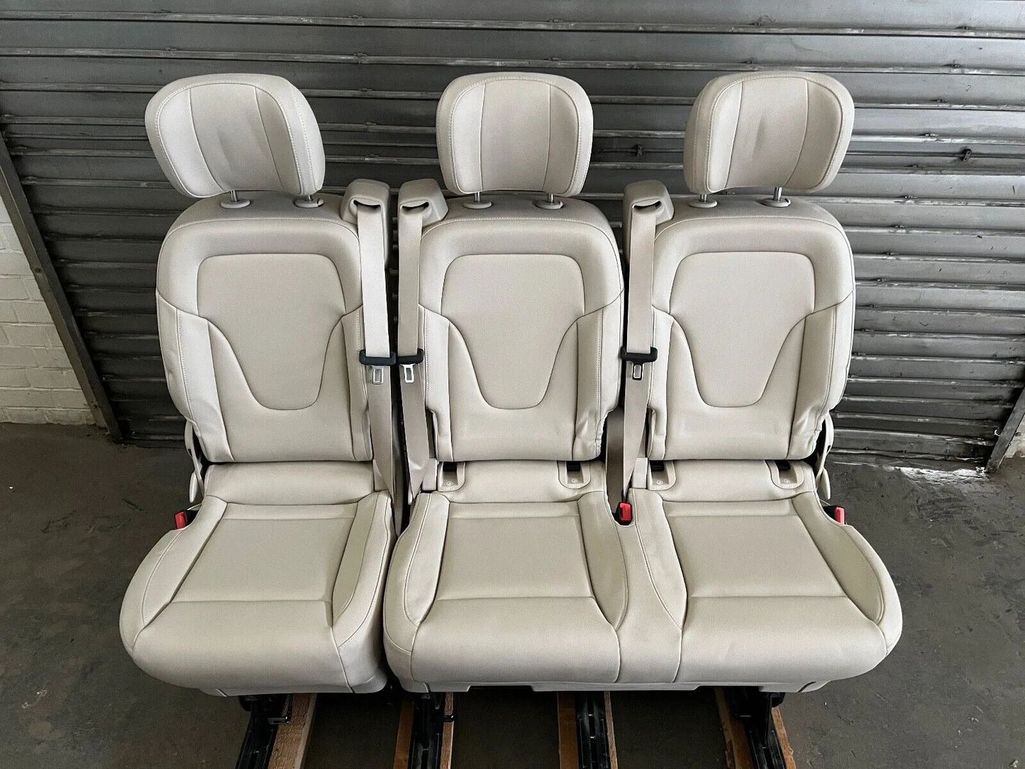 ORIGINAL Mercedes Benz W447/W448 V-Klasse/Vito 5-Sitze (2+3) Kunstleder BeigeNEU