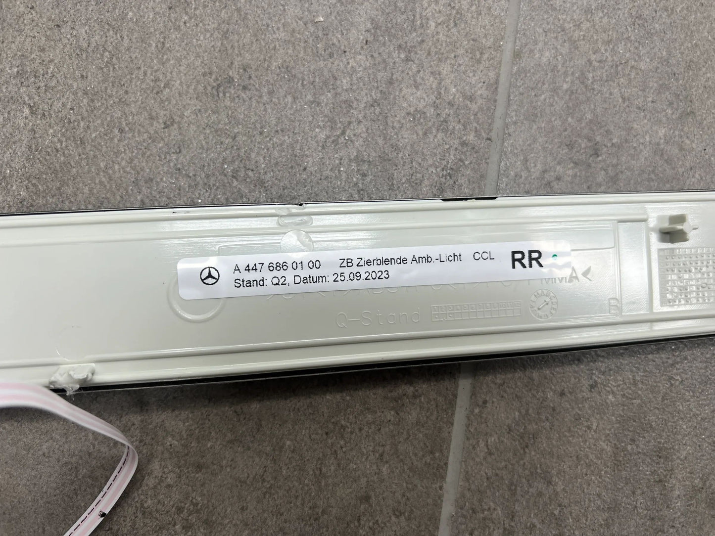 Mercedes-Benz W447 V-Klasse Einstiegsleiste/Zierblende Beleuchtung A4476860100