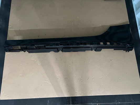 Mercedes-Benz SL 63 AMG W232 Längsträger Verkleidung Links Außen A2326901302