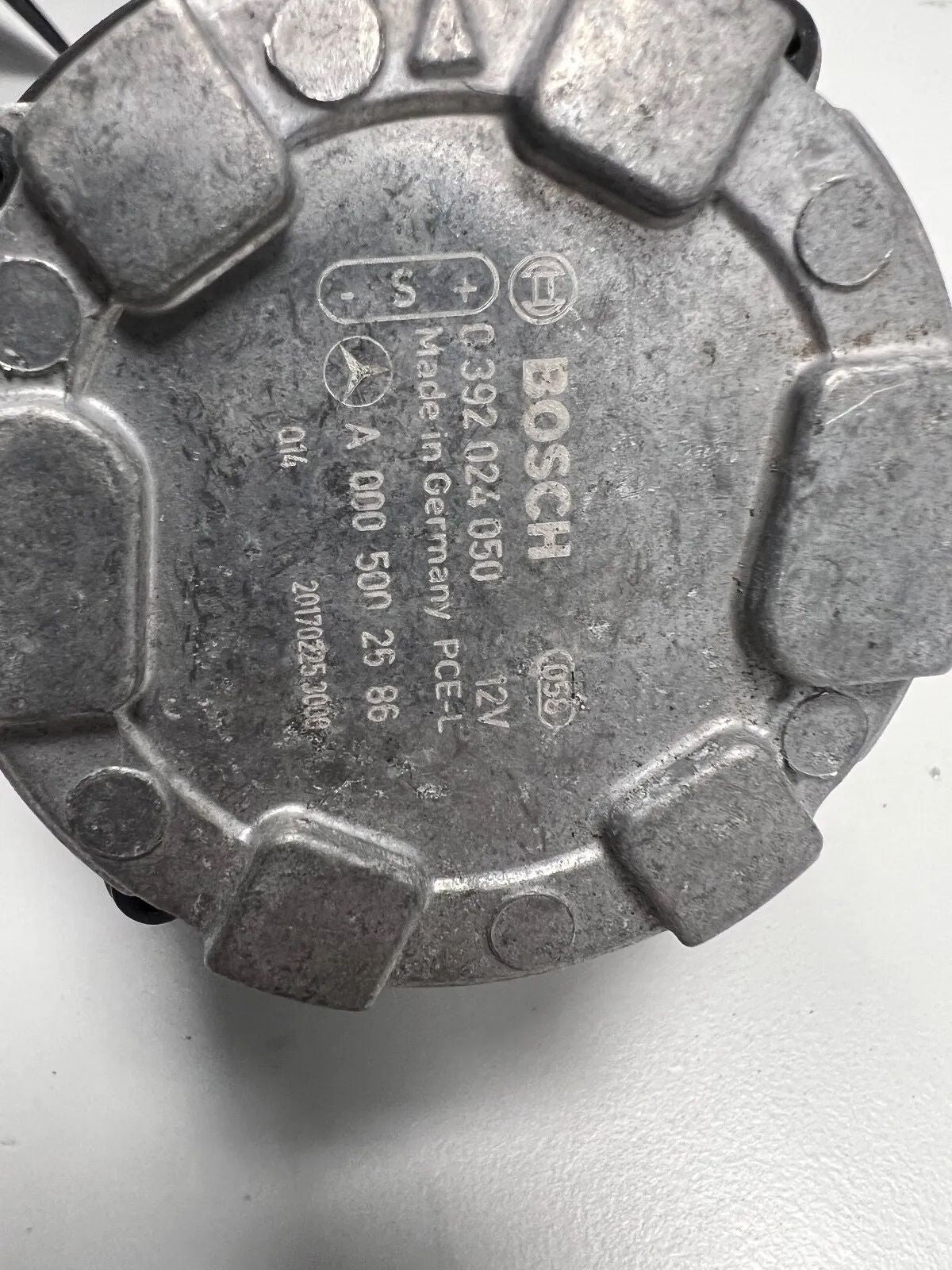Mercedes Benz AMG Wasserpumpe A0005002586 Kühlmittelpumpe Zusatzpumpe NEU