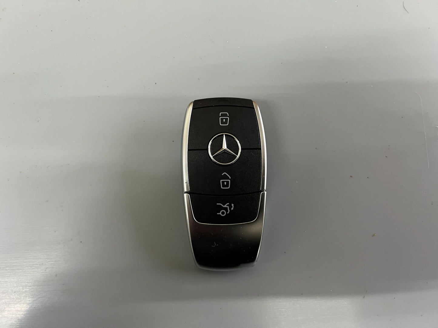 Original Mercedes Benz Intelligenter Schlüssel A2059053416 NEU