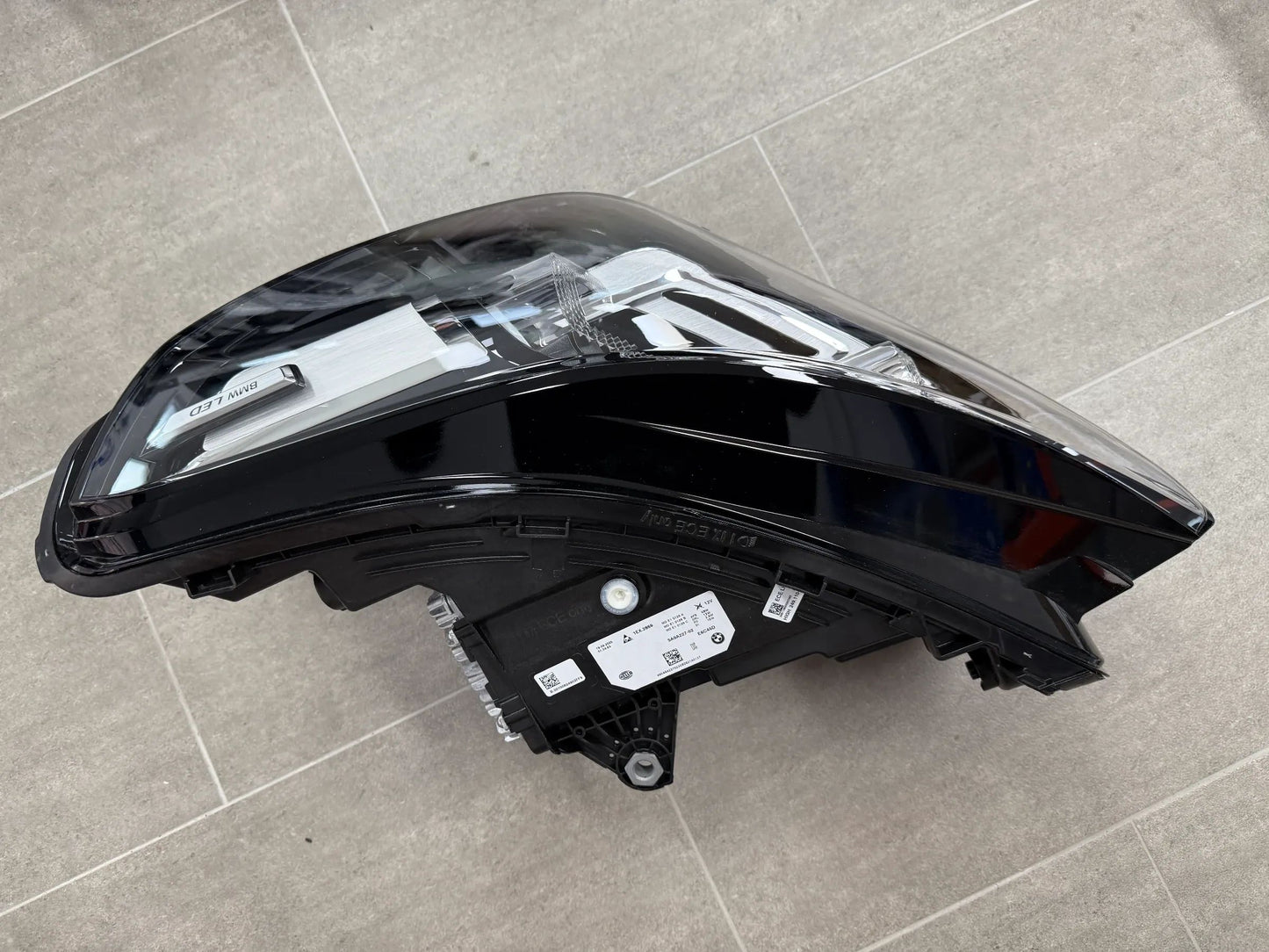 Original BMW X1 U11 LED-Scheinwerfer Links mit Steuergerät 5A9A227 NEU