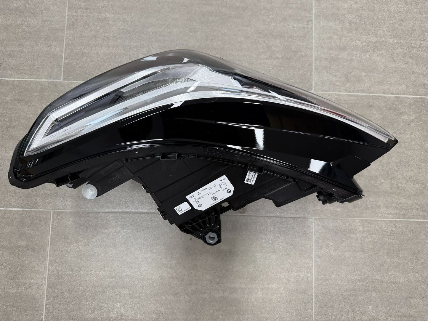 Original BMW X1 U11 LED-Scheinwerfer Links mit Steuergerät 5A9A223 NEU