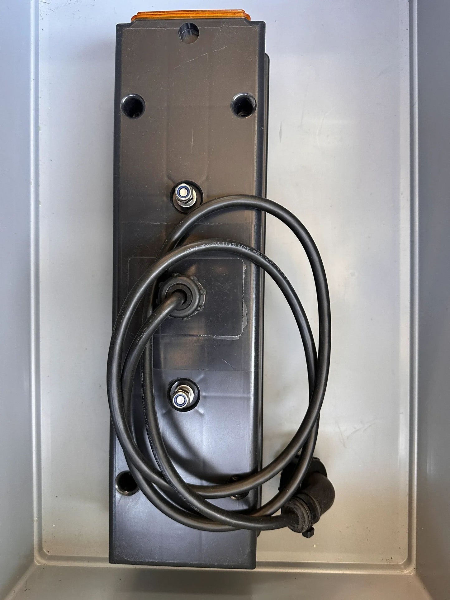 Original Hella Heckleuchte 2SK 340 101-011 NEU