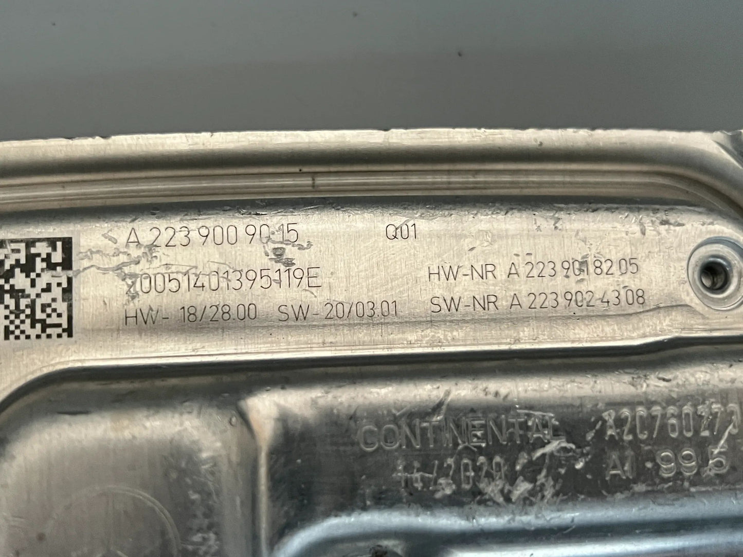 Mercedes-Benz S-KLASSE W223 Steuergerät Leuchtweitenregelung A2239009015