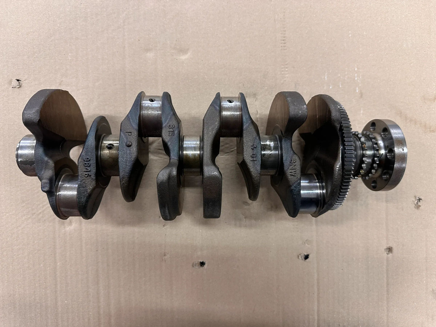 Original BMW Kurbelwelle 8471863 1020798 NEU