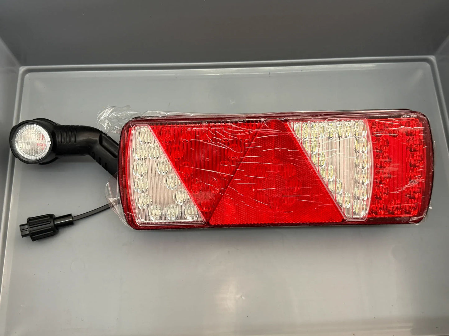 Original Proplast LED Heckleuchte ECOLED 24 Volt mit Umrissleuchte 40290311 NEU
