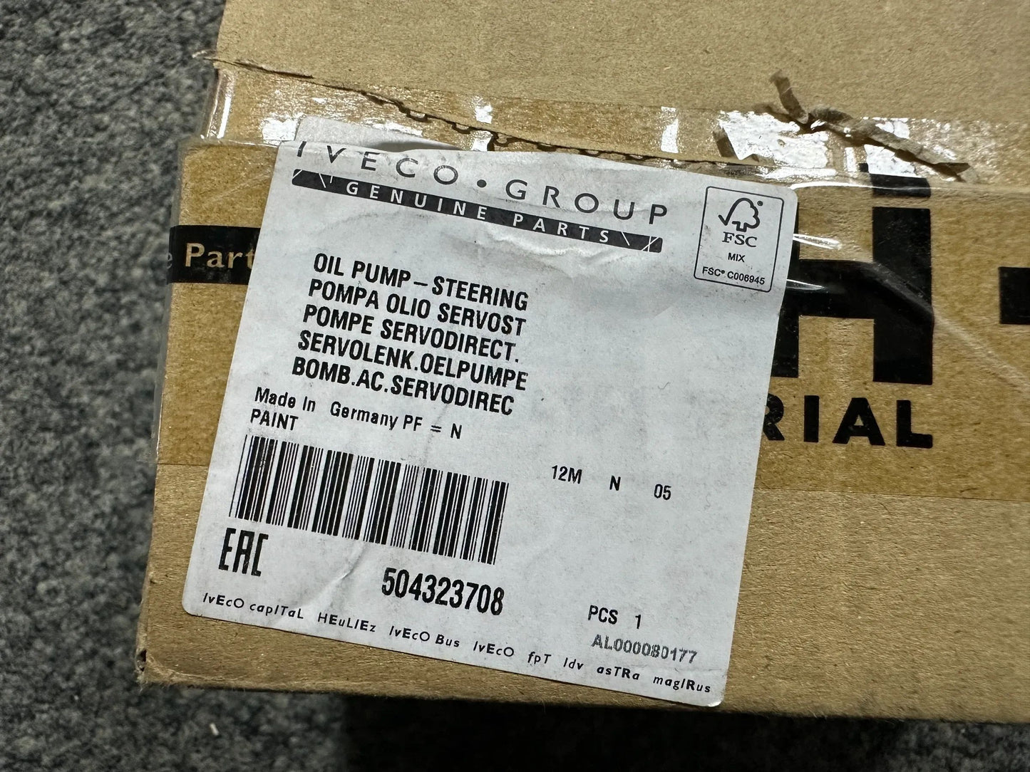 Original IVECO Ölpumpe Servolenkung 504323708 NEU