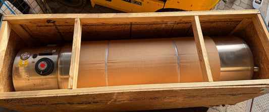 ORIGINAL Iveco S-WAY Tank HLNG-126 5802695668 NEU