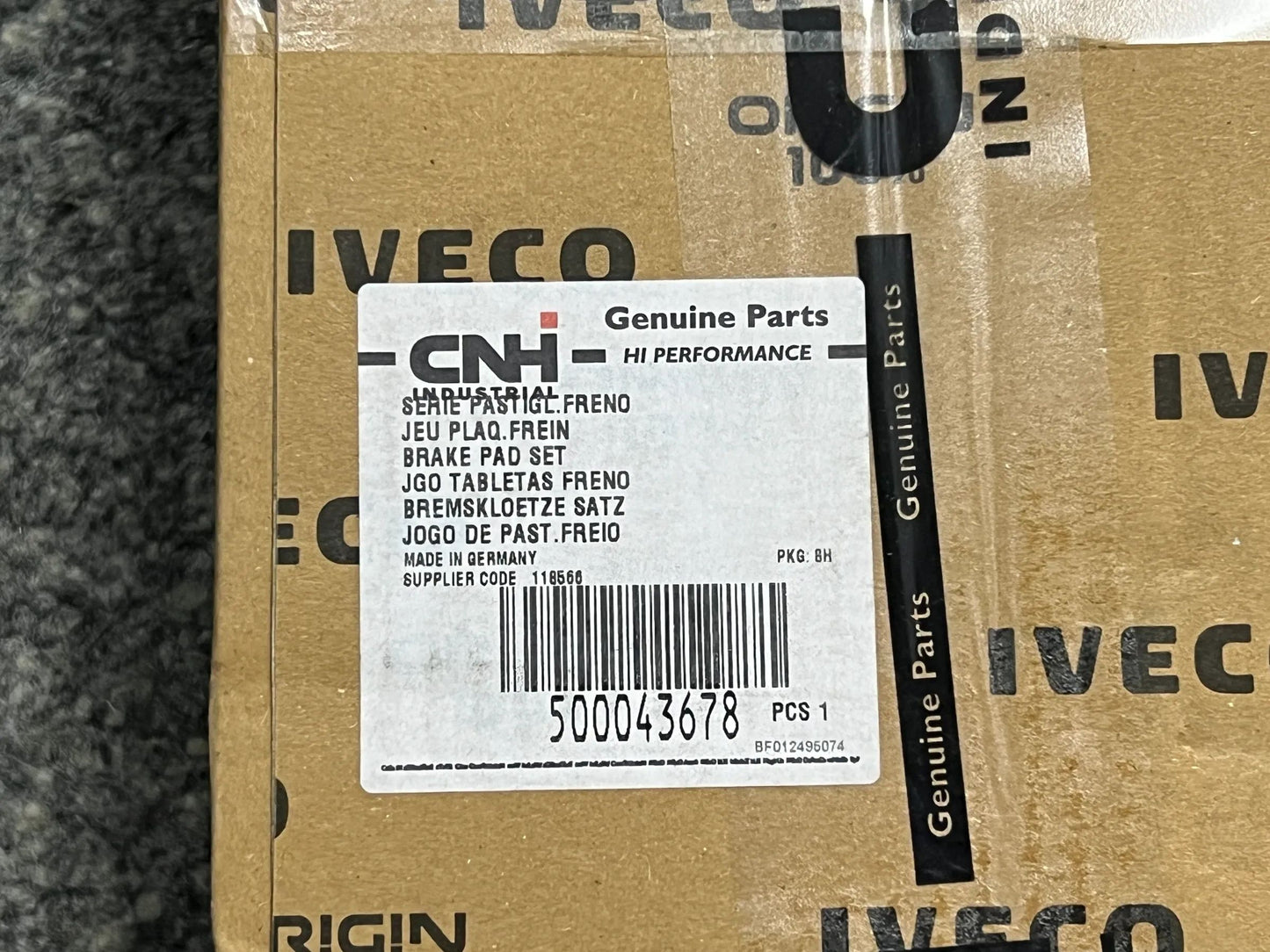 Original Iveco CNH Bremsklötze Satz 500036141 NEU