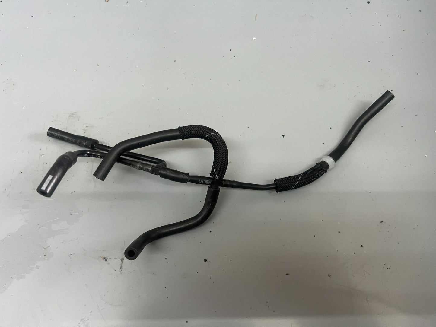 Original Mercedes-Benz Entlüftungs- / Unterdruck-Leitungssatz A6560701632 NEU