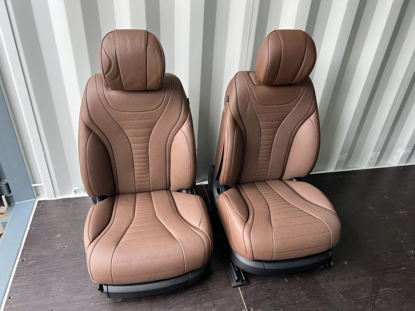 Original Mercedes-Benz S-KLASSE W222 SITZ LEDER BRAUN VORNE KOMPLETT NEU