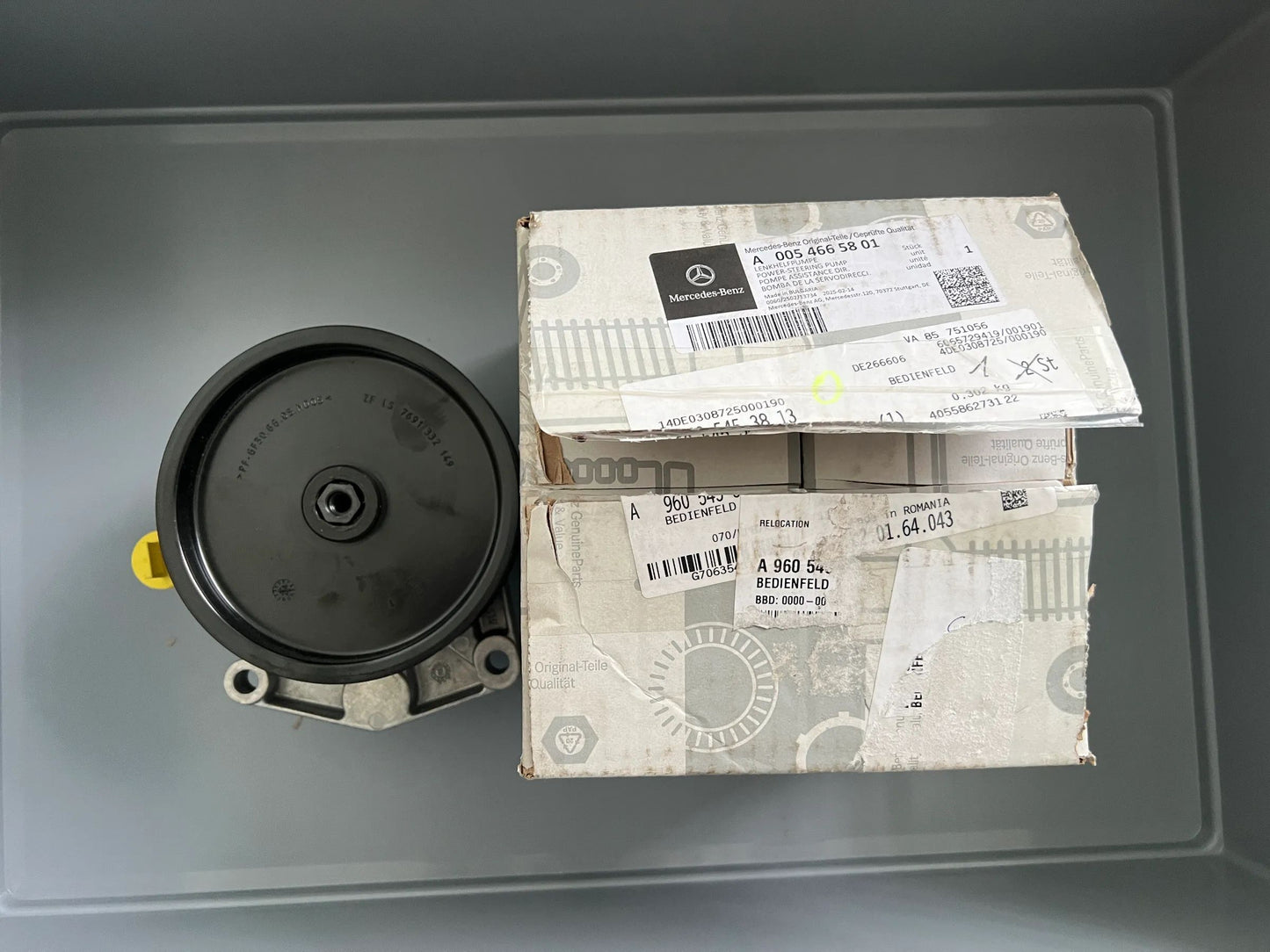 Original Mercedes-Benz Lenkhelfpumpe A0054665801 NEU