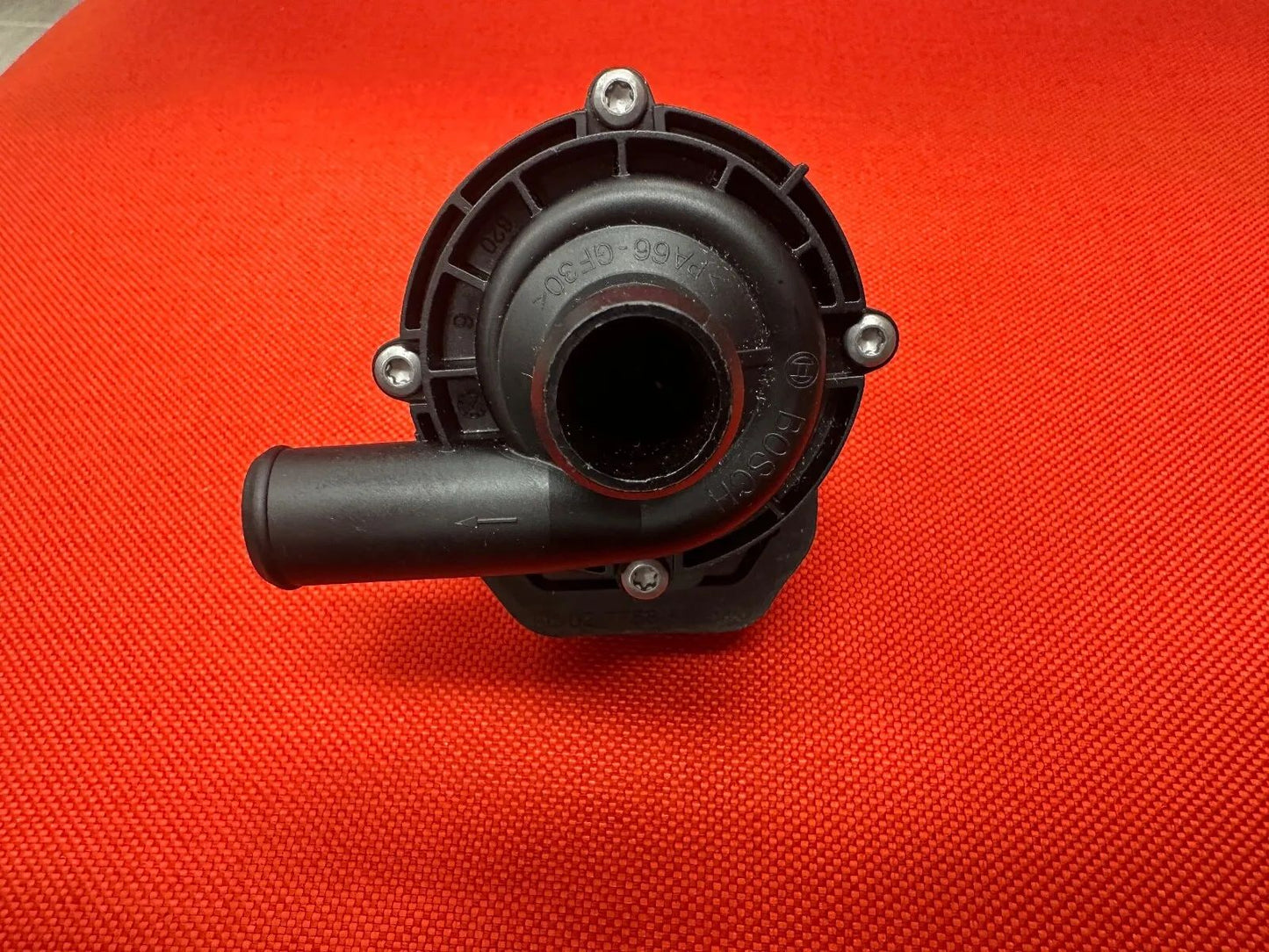 ORIGINAL Bosch 027758 Zusatzwasserpumpe Wasserpumpe Pumpe für MB A2118350028