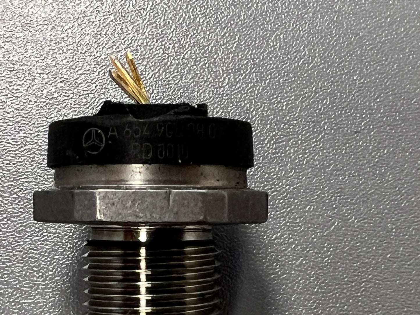 ORIGINAL MERCEDES BENZ Sensor Kraftstoffdruck A6549050800